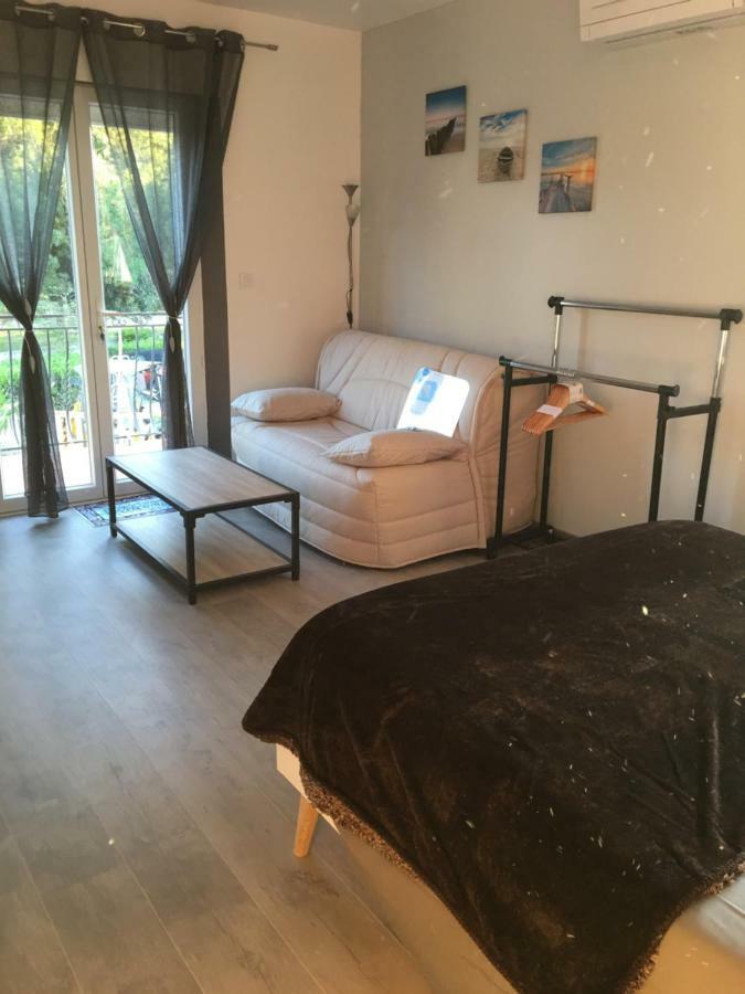 Chambres De Valerie Saint-Cyprien  Εξωτερικό φωτογραφία